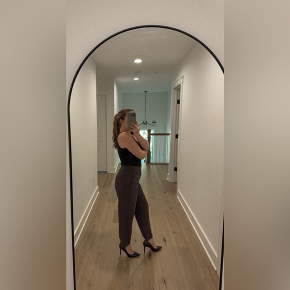 Athleta Endless High Rise Pant - Picture 3 of 3